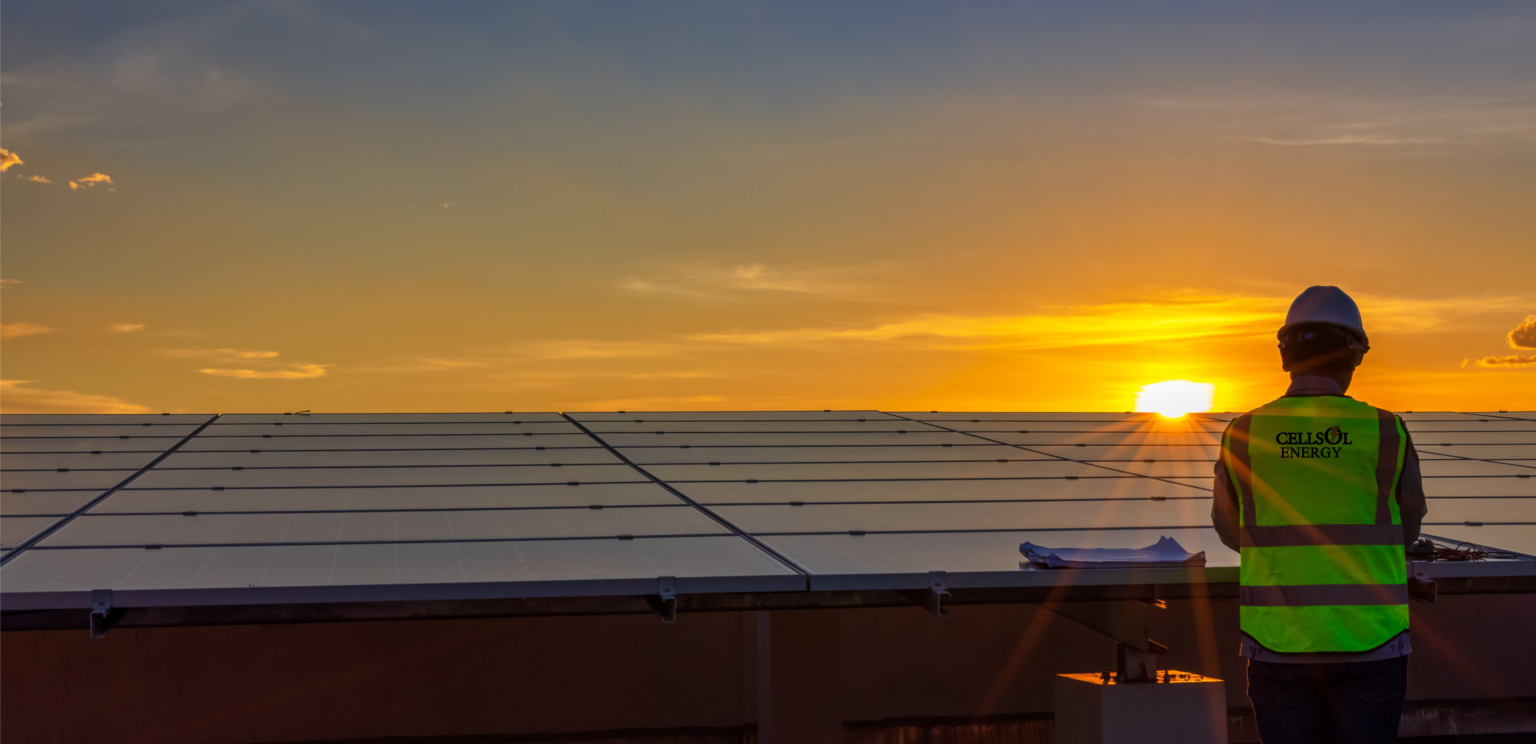 HOW LONG DO SOLAR PANELS LAST? THE AVERAGE LIFESPAN OF SOLAR PANELS